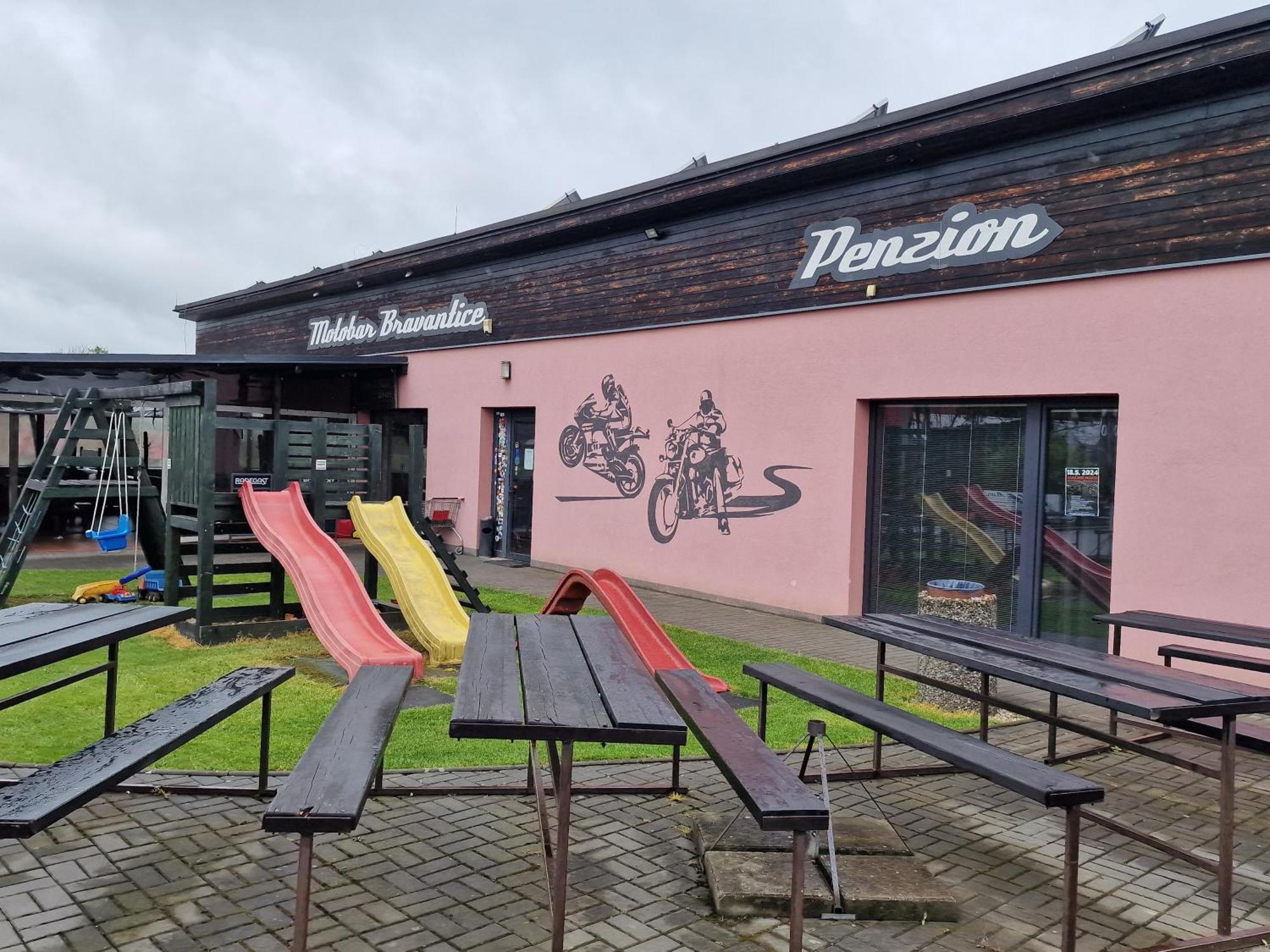 A Motobar Gasthof Bravantice